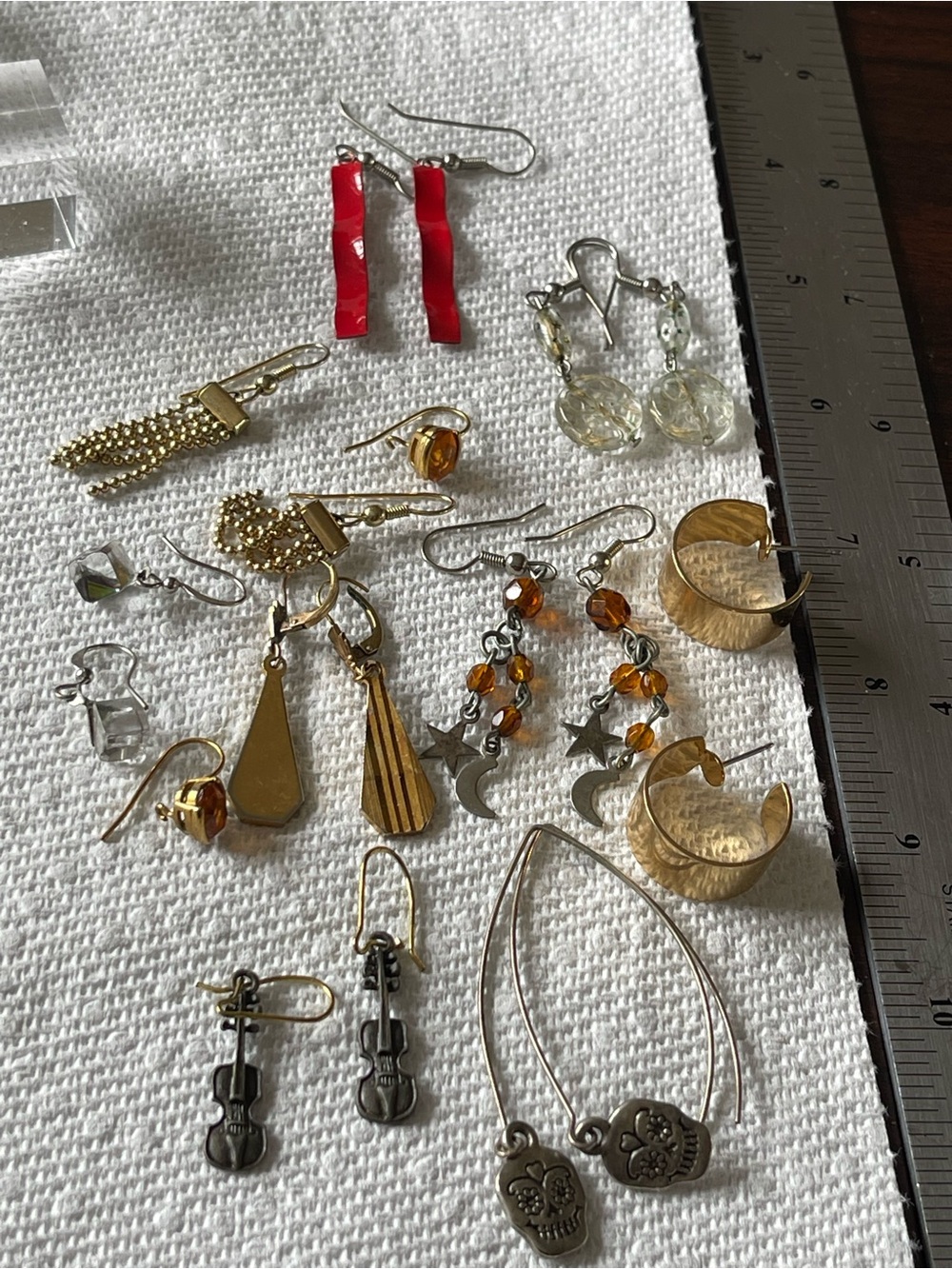 10pr Women’s Earrings Set in Gold tones , Silver tones, Red, Amber, Clear